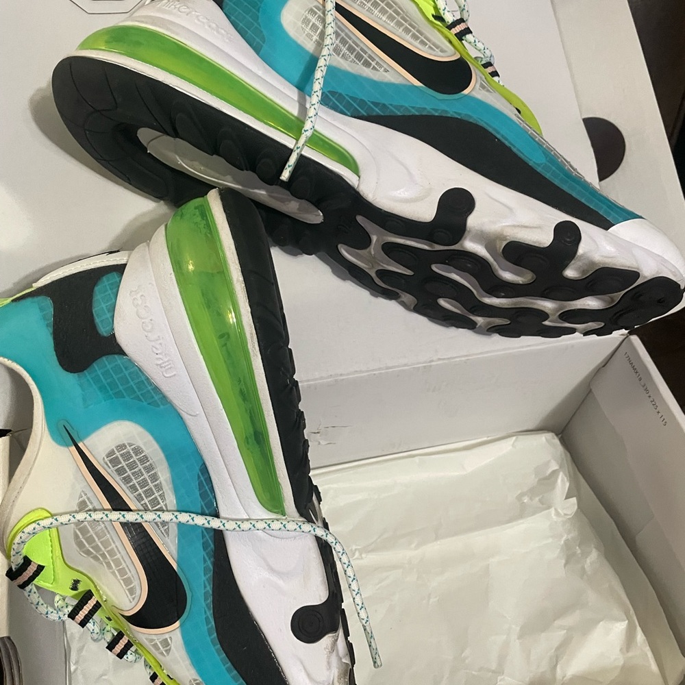 Nike Air Max 270 React SE Oracle Aqua/Black-Ghost Green CT1265 Men’s Size 8.5